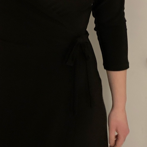 Rachel Zoe sexy and elegant faux wrap black dress NWOT size XS - Picture 4 of 14